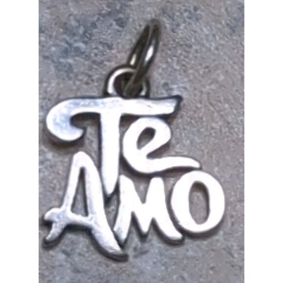 JAMES AVERY 925 Sterling Silver Vintage Te Amo Pendant Love Script Design w/ Box - Picture 6 of 8